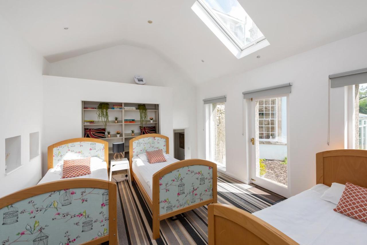 Cotswold Manor House - Country House Retreat With Hot Tub, Ideal For Large Groups Petty France ภายนอก รูปภาพ