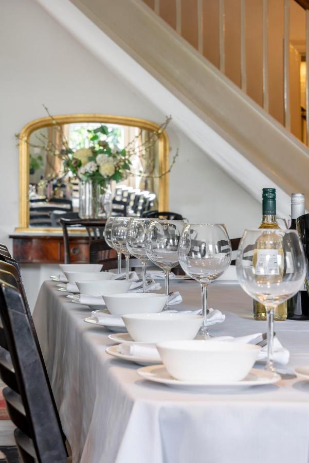 Cotswold Manor House - Country House Retreat With Hot Tub, Ideal For Large Groups Petty France ภายนอก รูปภาพ