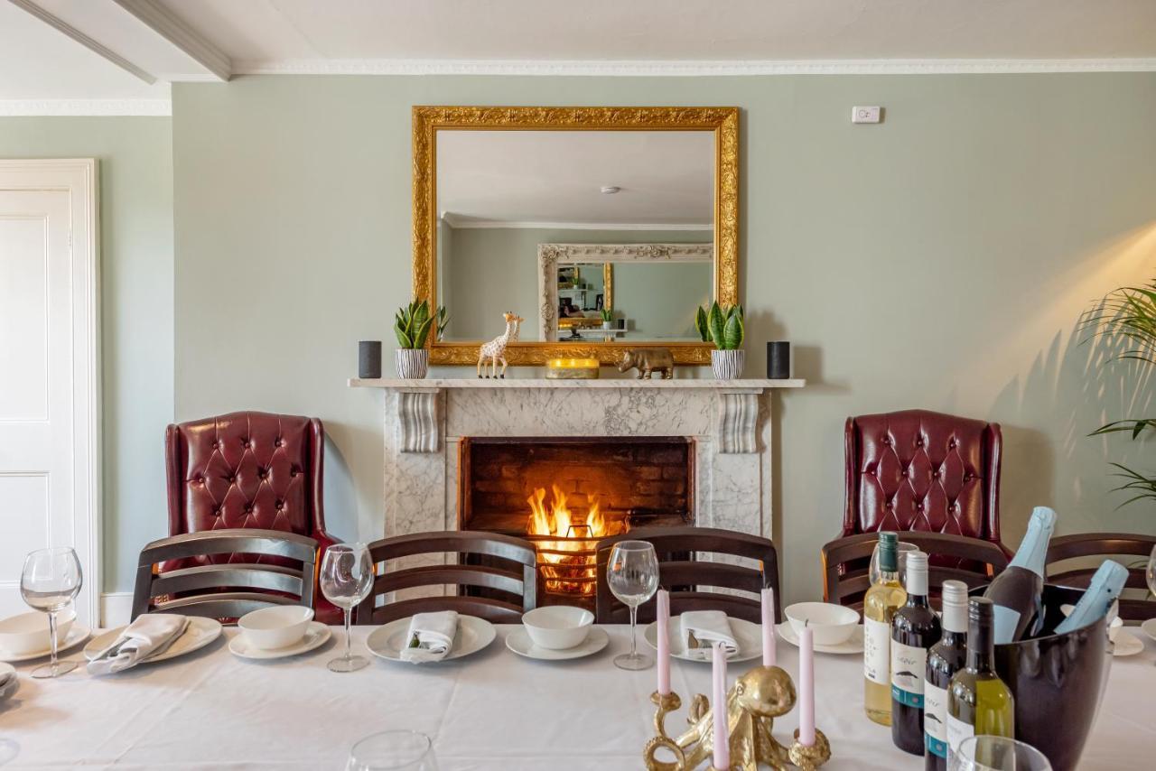 Cotswold Manor House - Country House Retreat With Hot Tub, Ideal For Large Groups Petty France ภายนอก รูปภาพ