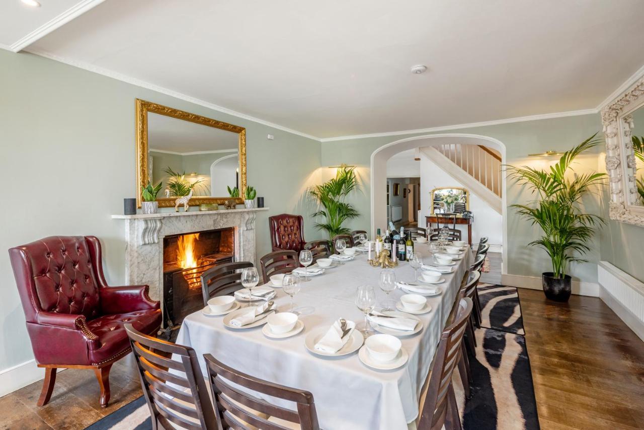 Cotswold Manor House - Country House Retreat With Hot Tub, Ideal For Large Groups Petty France ภายนอก รูปภาพ