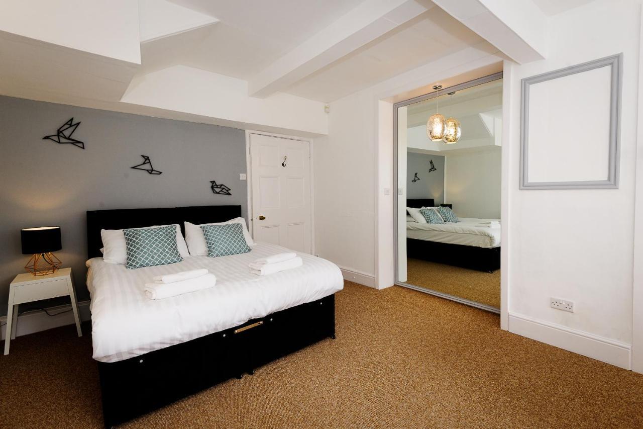 Cotswold Manor House - Country House Retreat With Hot Tub, Ideal For Large Groups Petty France ภายนอก รูปภาพ